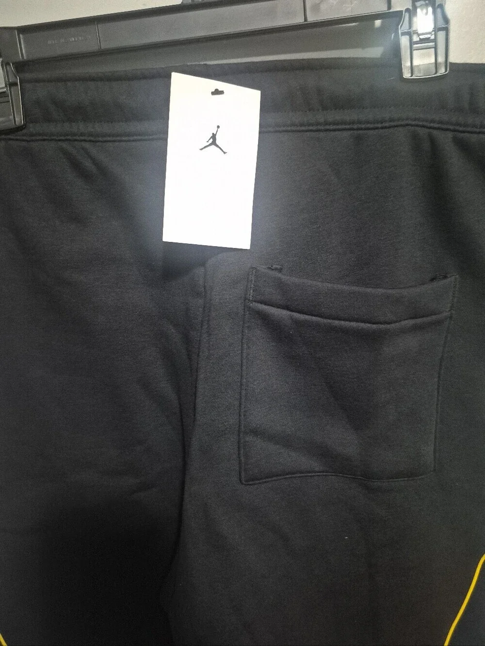 Nike Air Jordan x PSG Paris Saint-Germain Fleece Shorts  Men's Rare Black/Gold